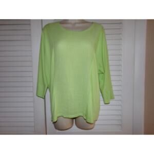 Chico's green knit top drop shoulder size 1‎ with 3/4 sleeve Soft and pretty